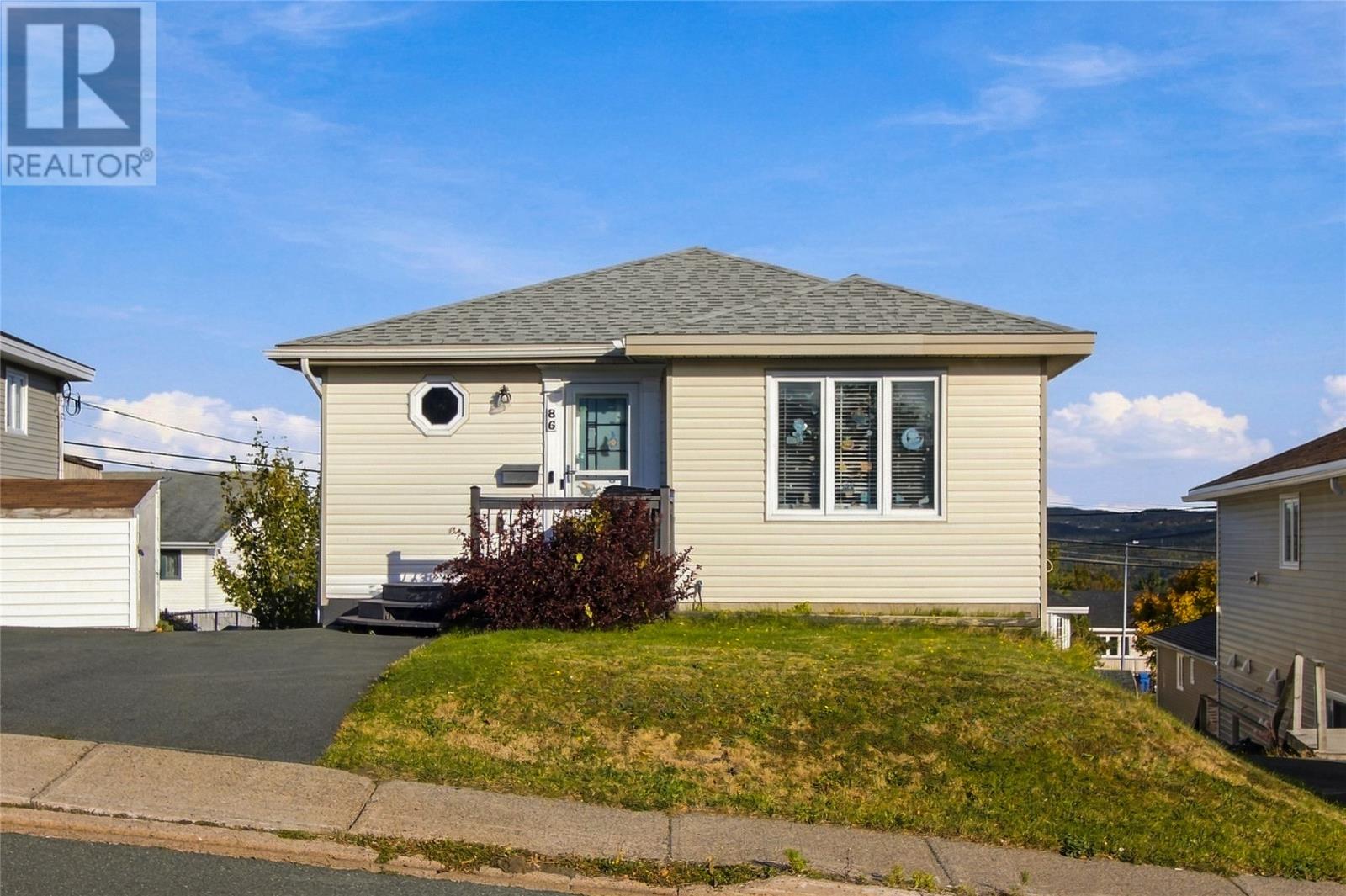 86 Greenspond Drive Property Photo 2