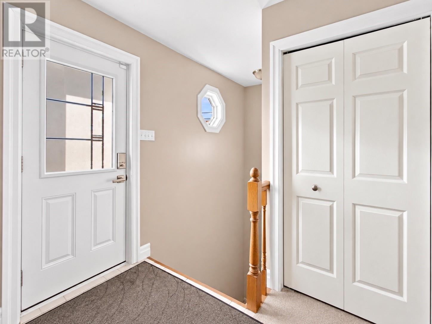 86 Greenspond Drive Property Photo 9