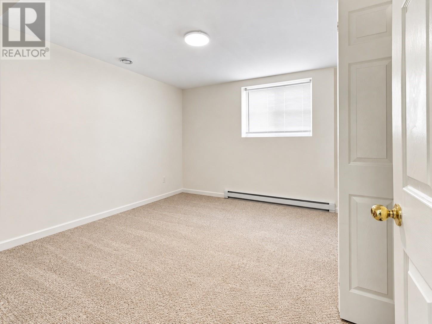 86 Greenspond Drive Property Photo 22