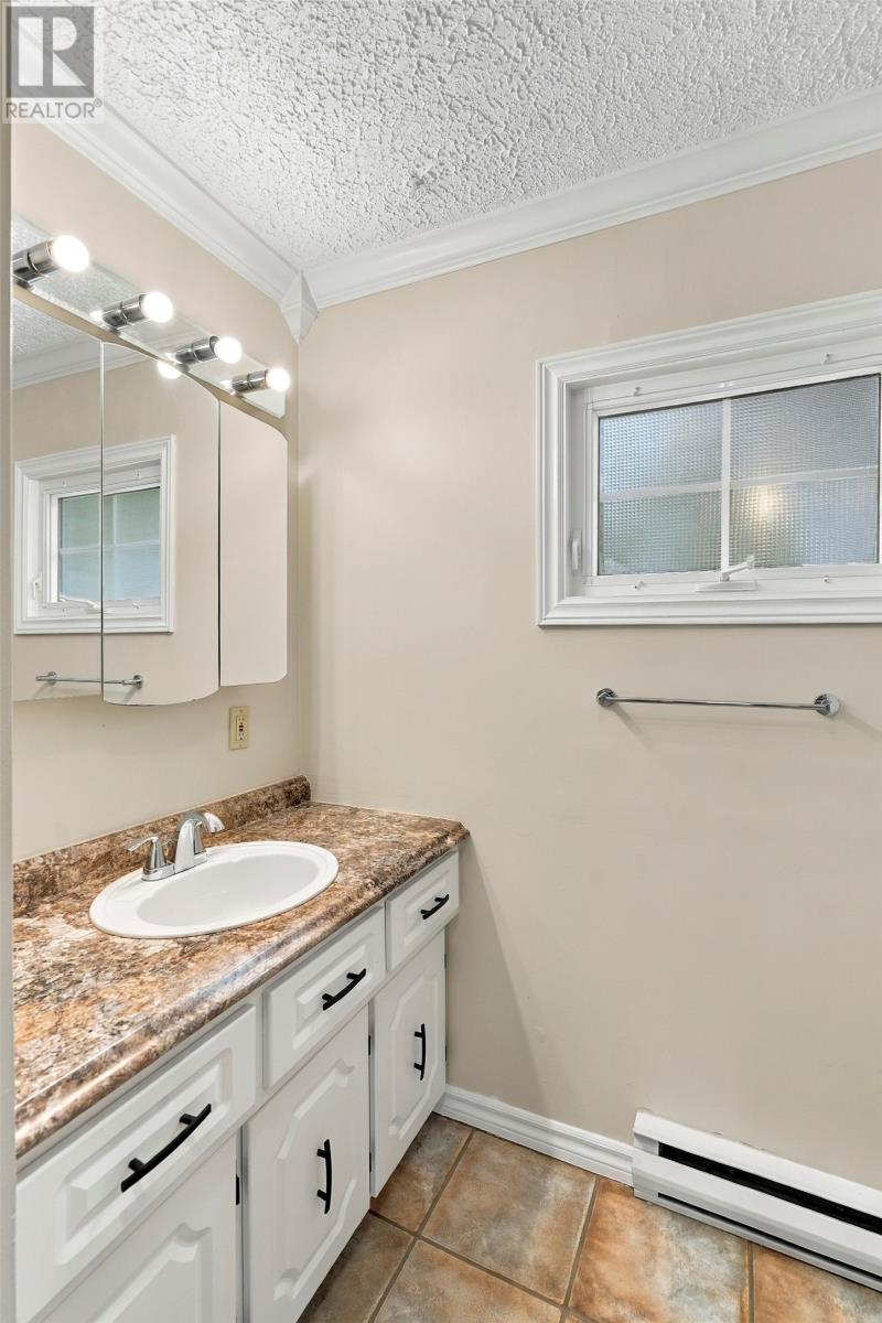 10 Cranes Road Property Photo 13
