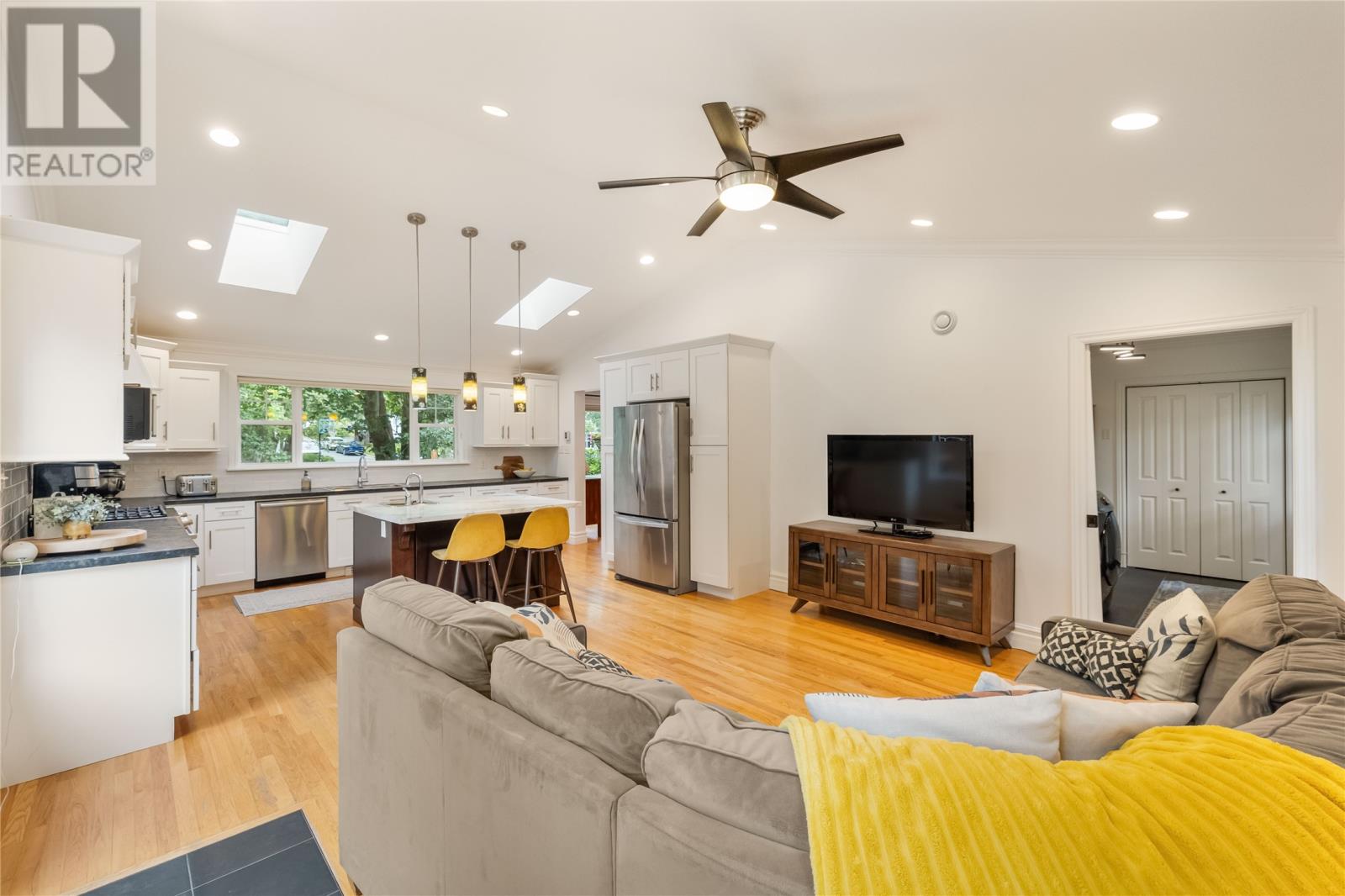 17 Appledore Place Property Photo 15