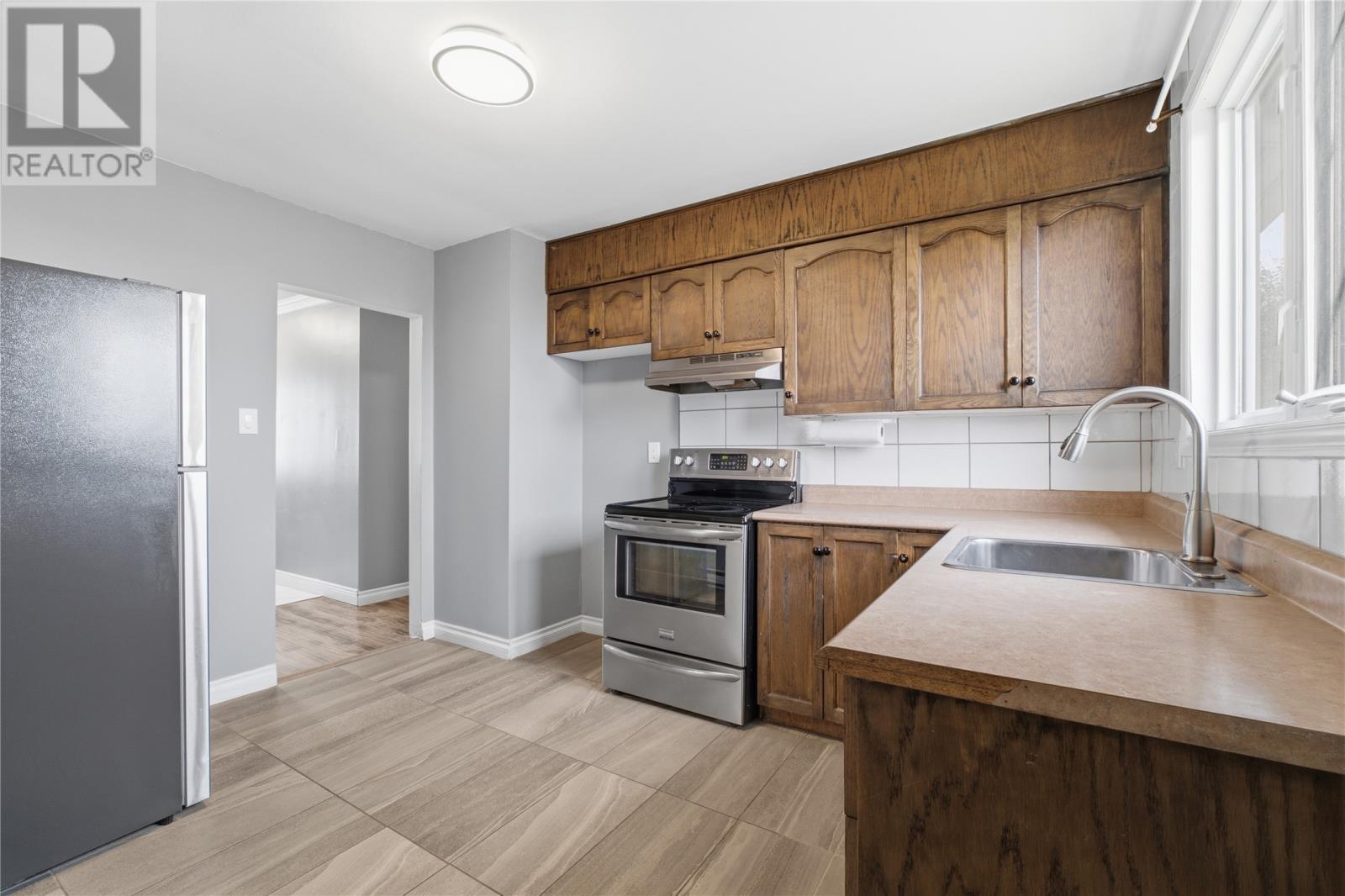 23 Fahey Street Property Photo 5