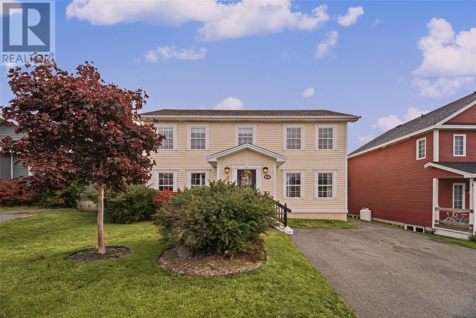 84 Gil Eannes Drive Property Photo 1