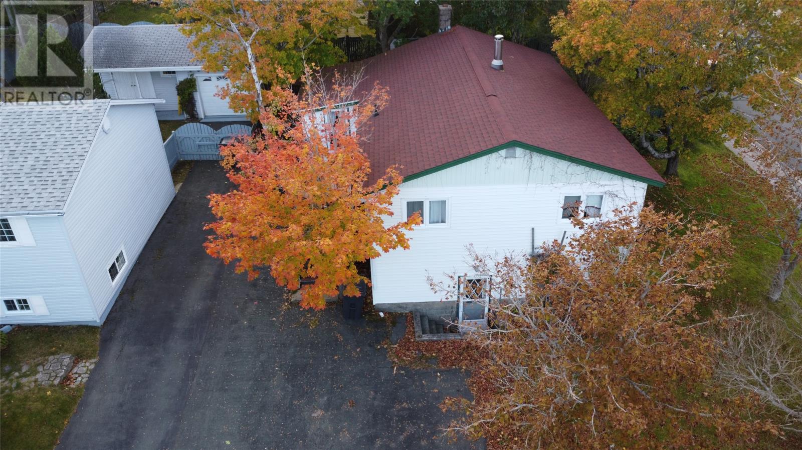 1 Bartlett Place Property Photo 2