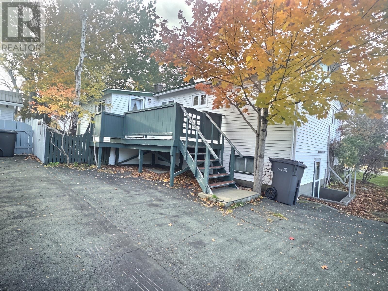 1 Bartlett Place Property Photo 5