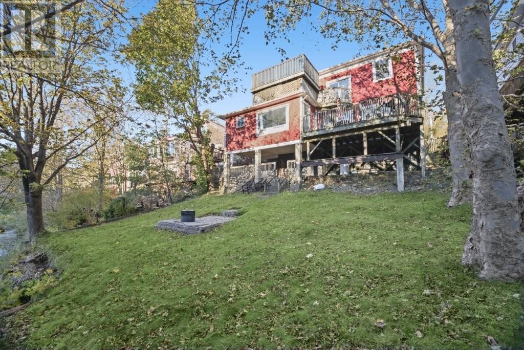 77 Waterford Bridge Road Property Photo 3