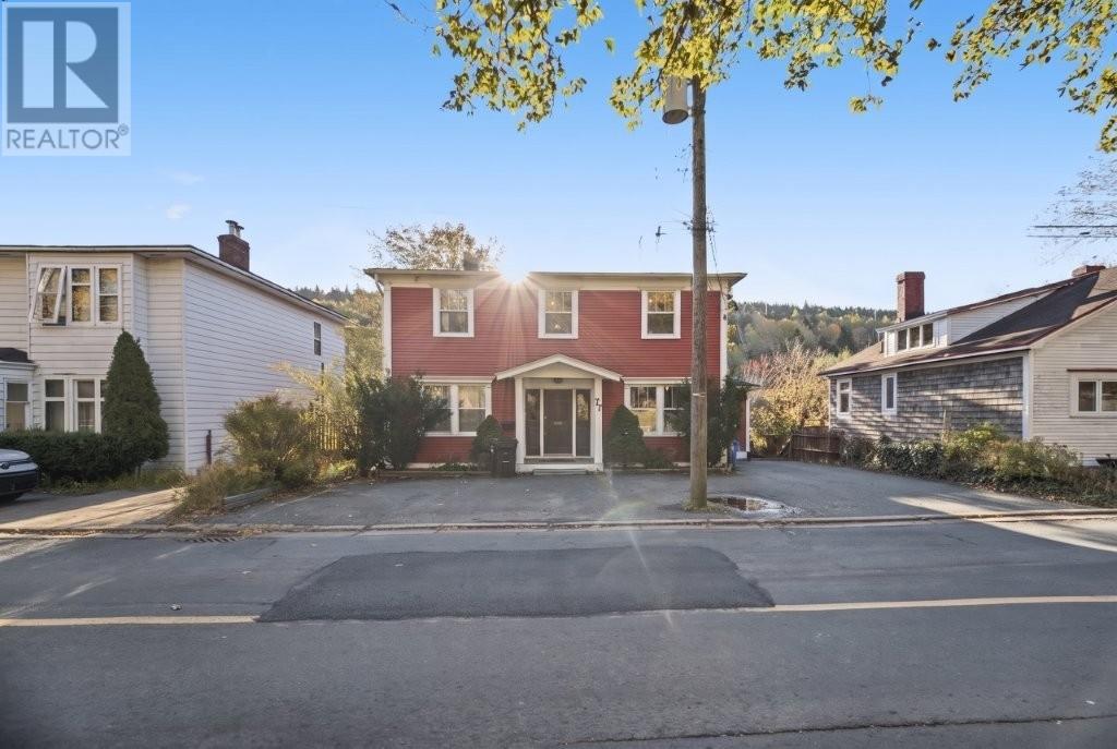 77 Waterford Bridge Road Property Photo 4