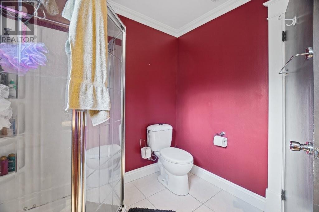 77 Waterford Bridge Road Property Photo 14
