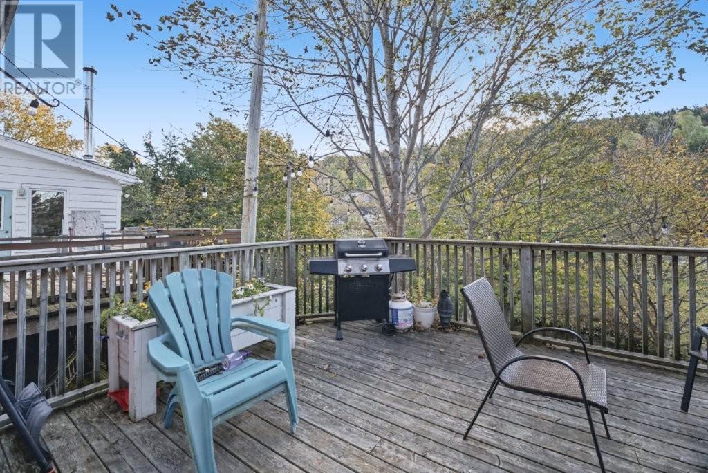 77 Waterford Bridge Road Property Photo 16