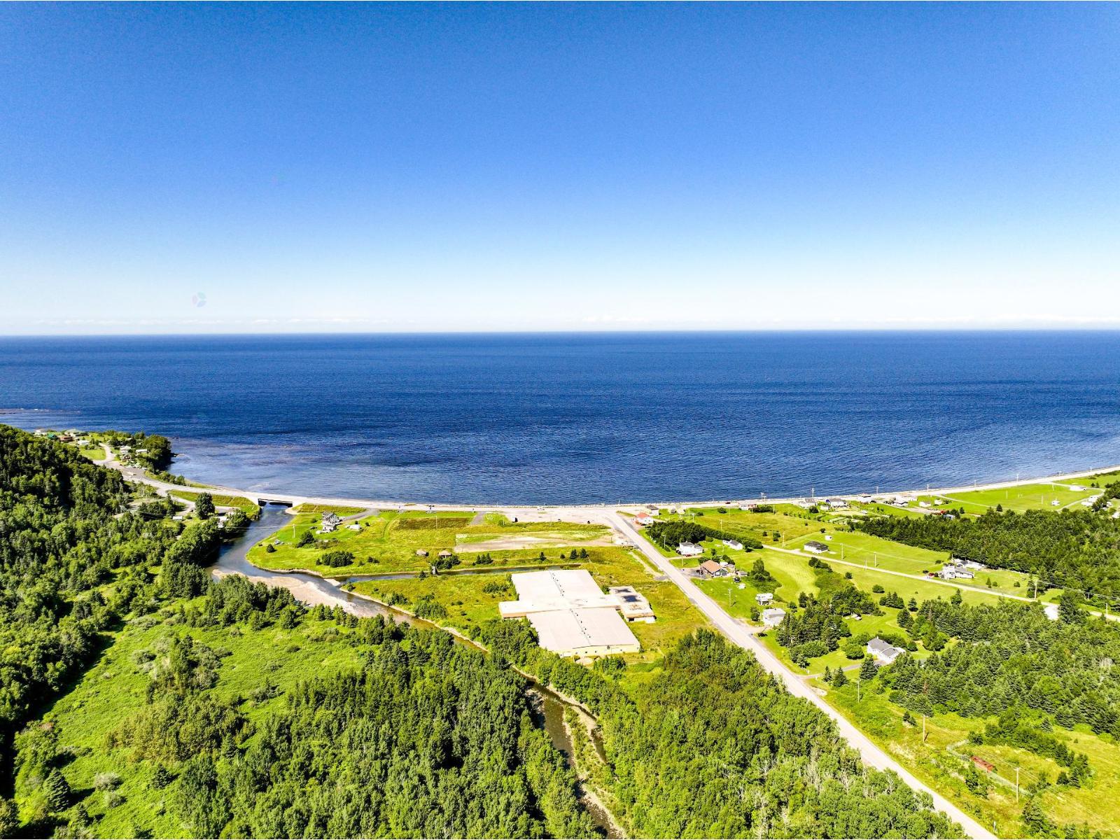 Route Du Lac Property Photo 17
