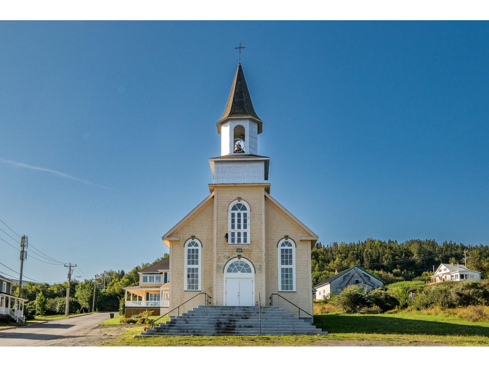 Route Du Lac Property Photo 33