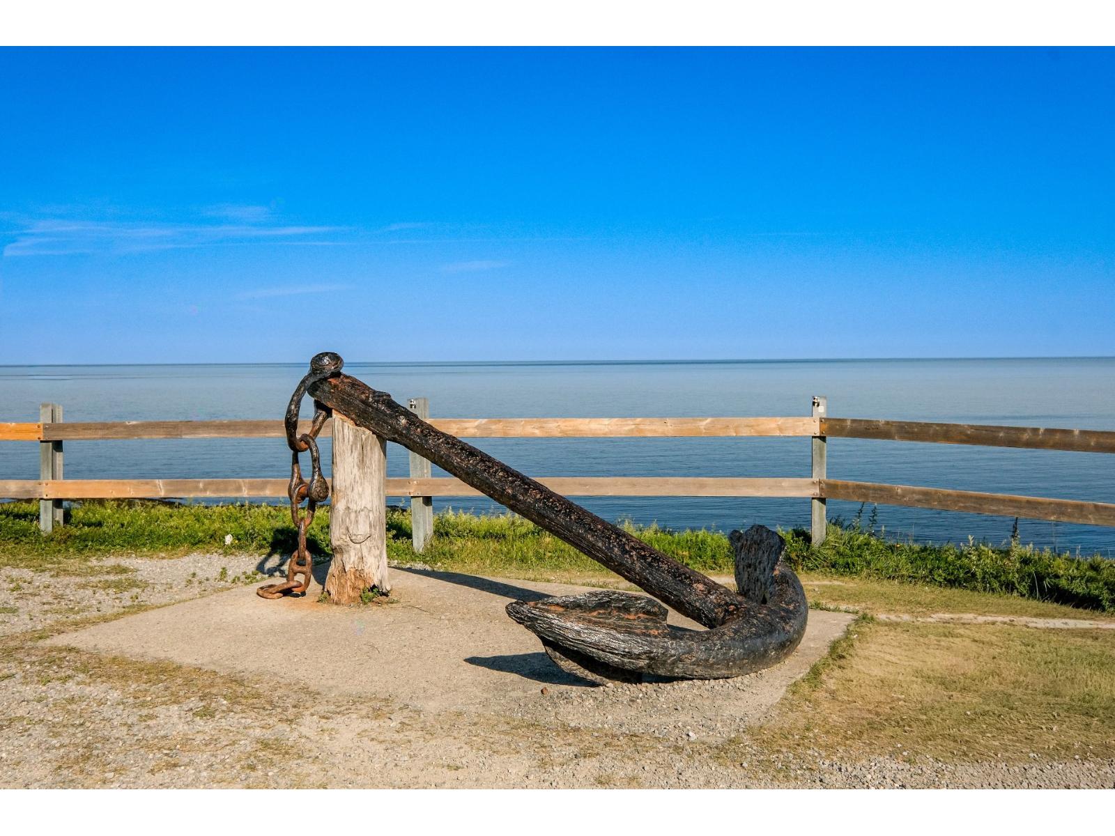 Route Du Lac Property Photo 36