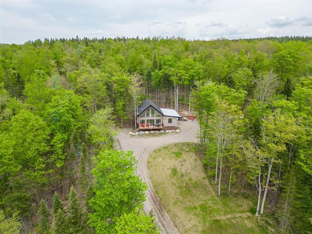 375 9e Rang Property Photo 14