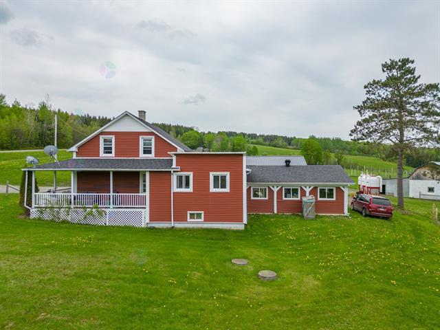 375 9e Rang Property Photo 19