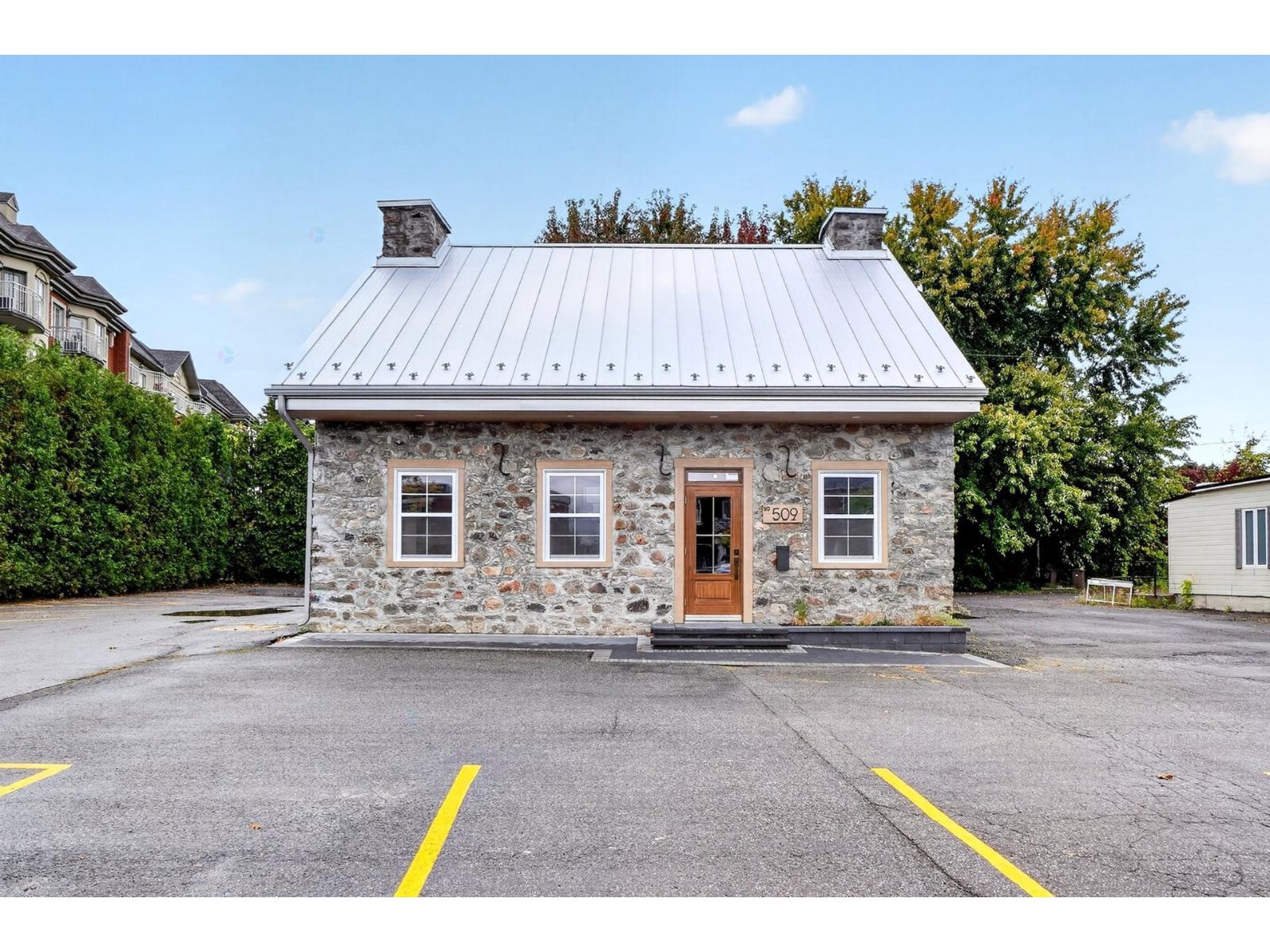 509 Rue Notre-dame, #4 Property Photo 15