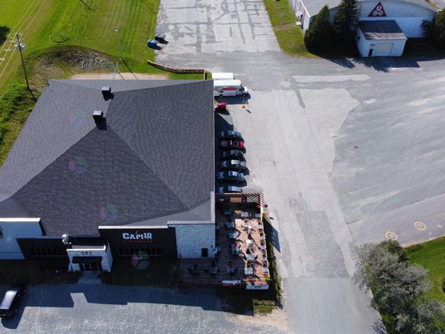 371 Boul. St-luc Property Photo 15
