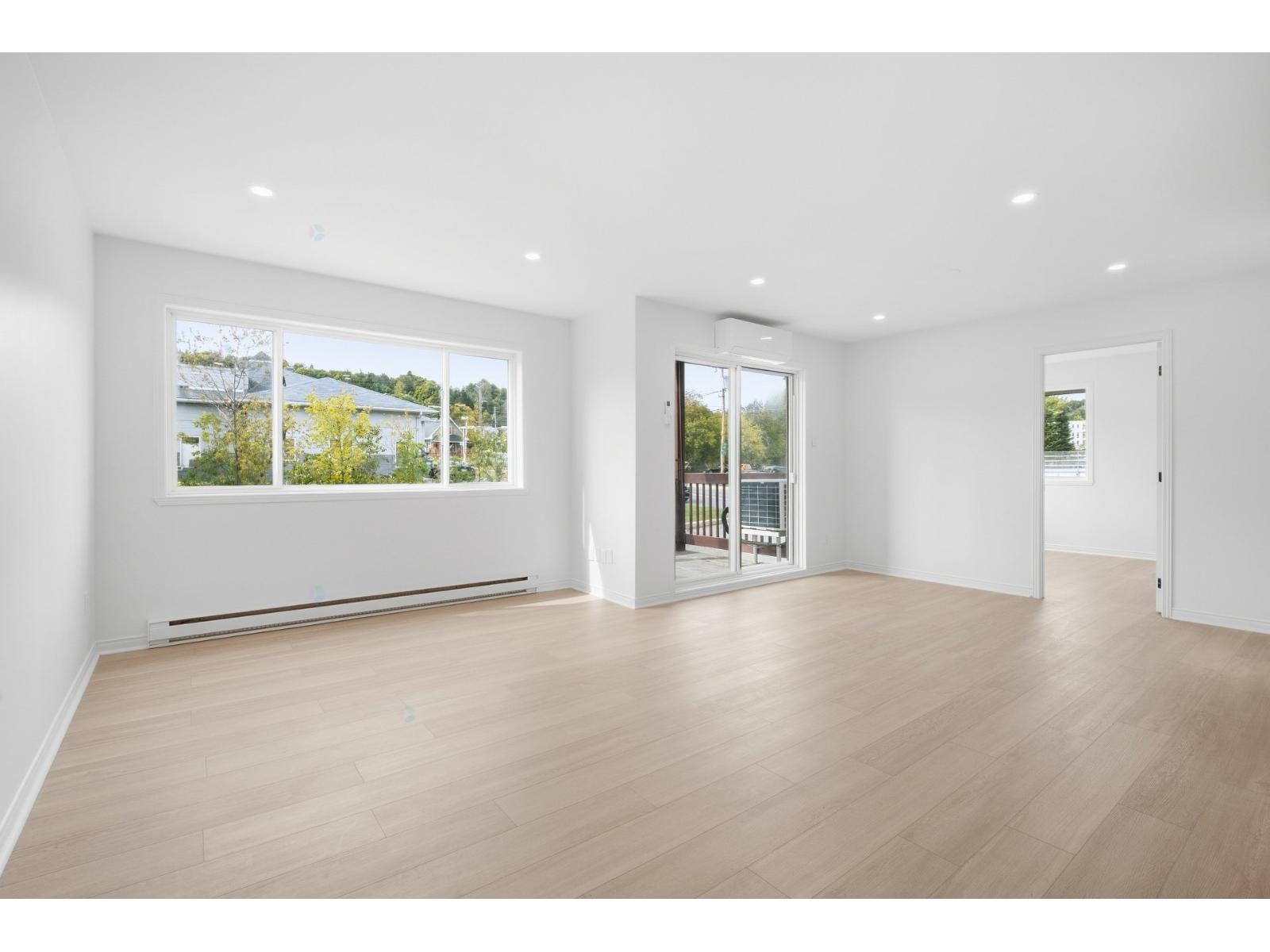 77 Ch. Notre-dame, #5 Property Photo 1