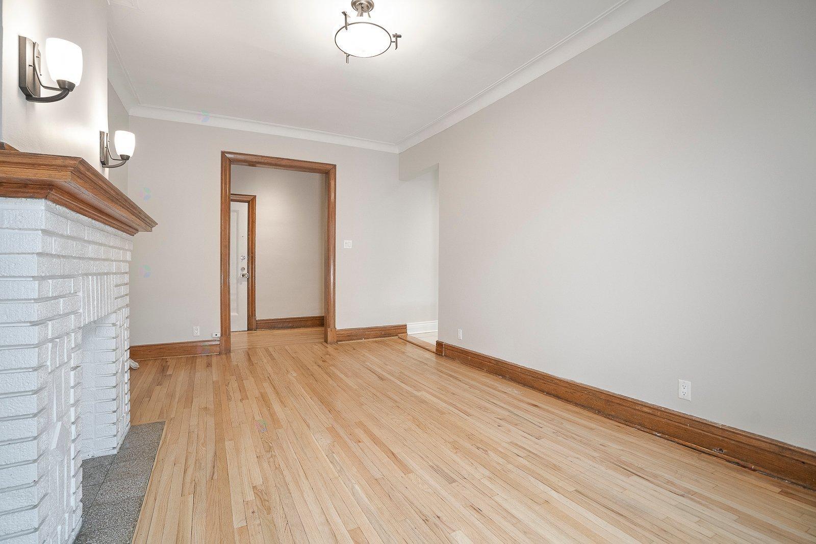 4278 Rue Sherbrooke O., #12 Property Photo 2