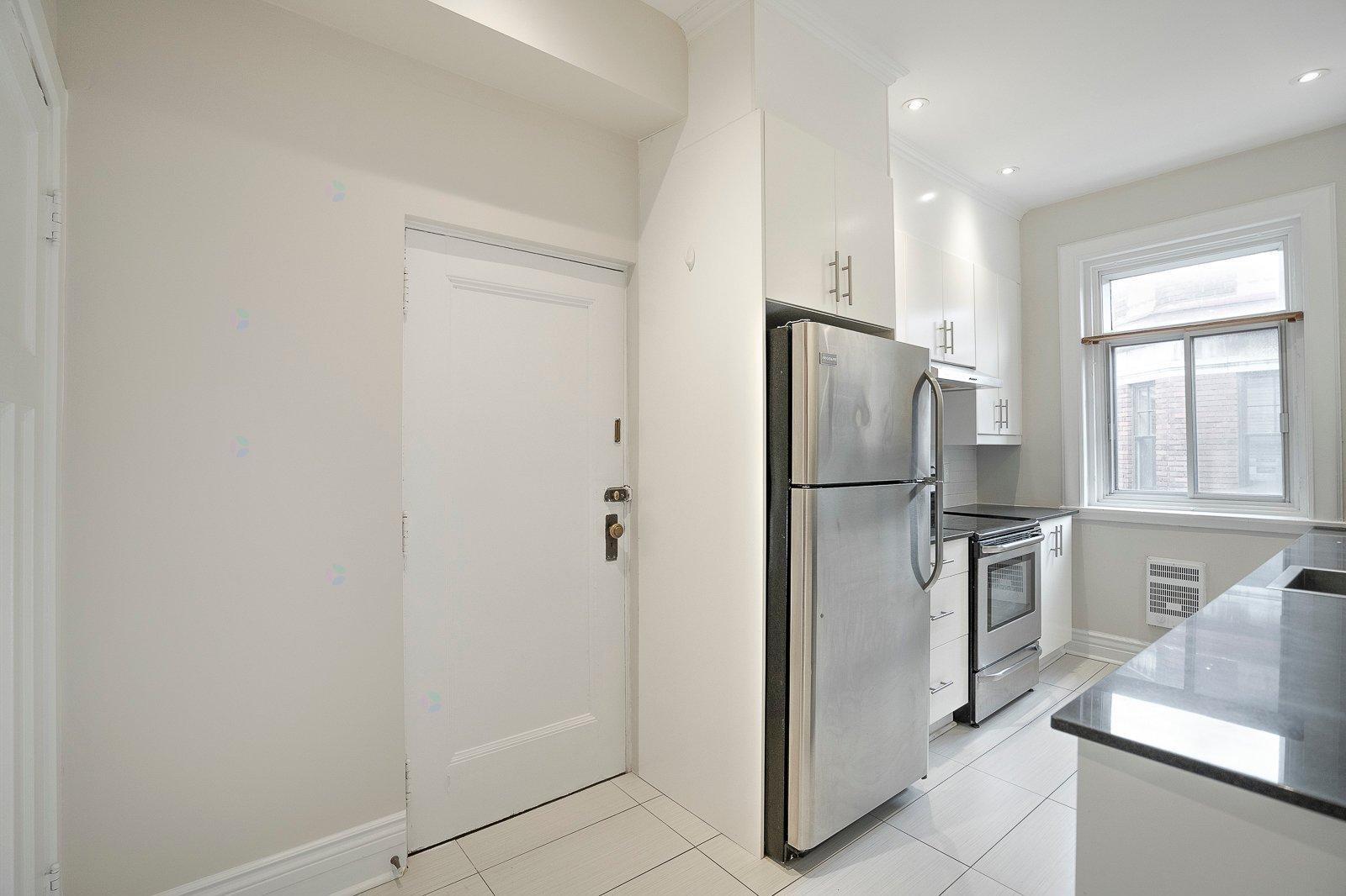 4278 Rue Sherbrooke O., #12 Property Photo 9