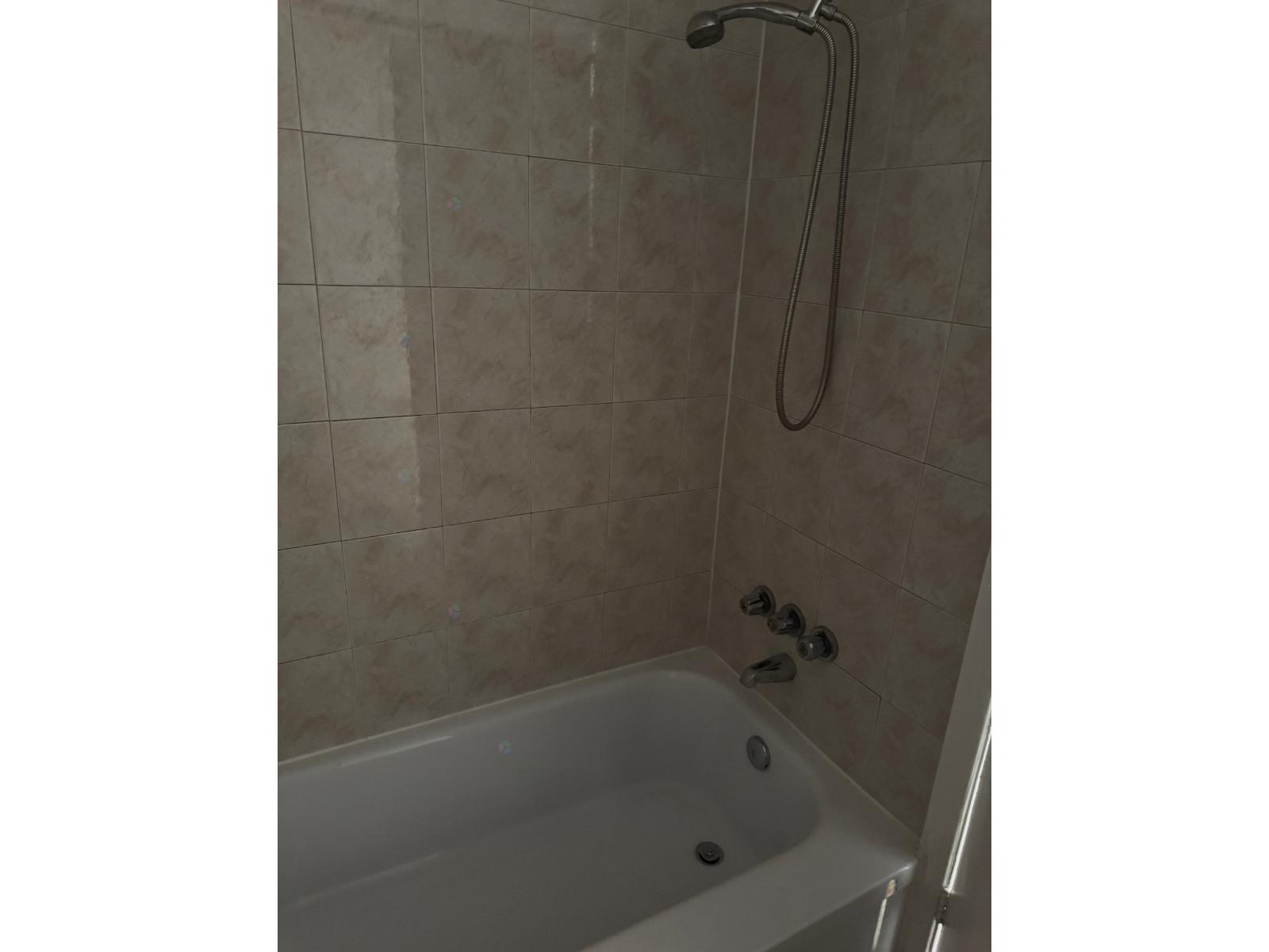 7049 Ch. Guelph Property Photo 10