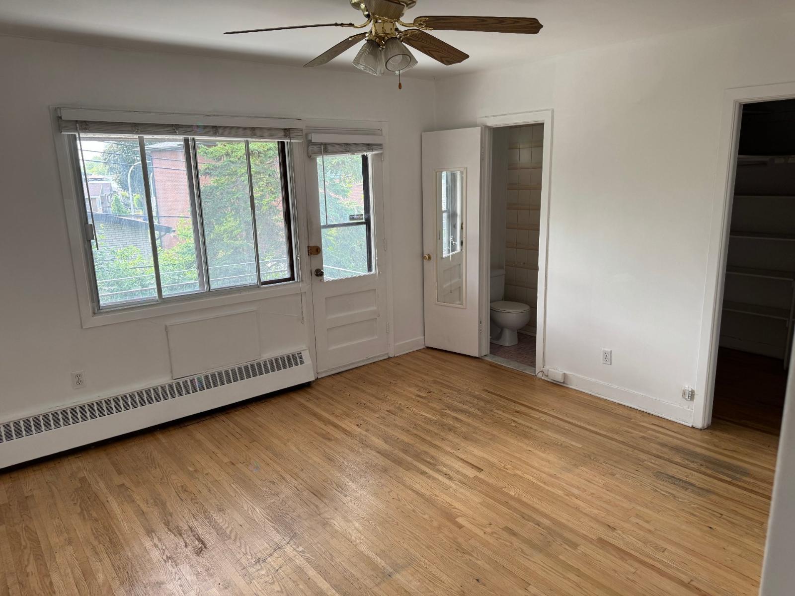 7049 Ch. Guelph Property Photo 15
