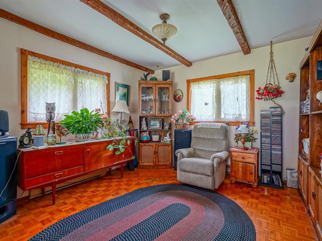 198 Ch. Du Centre Property Photo 13