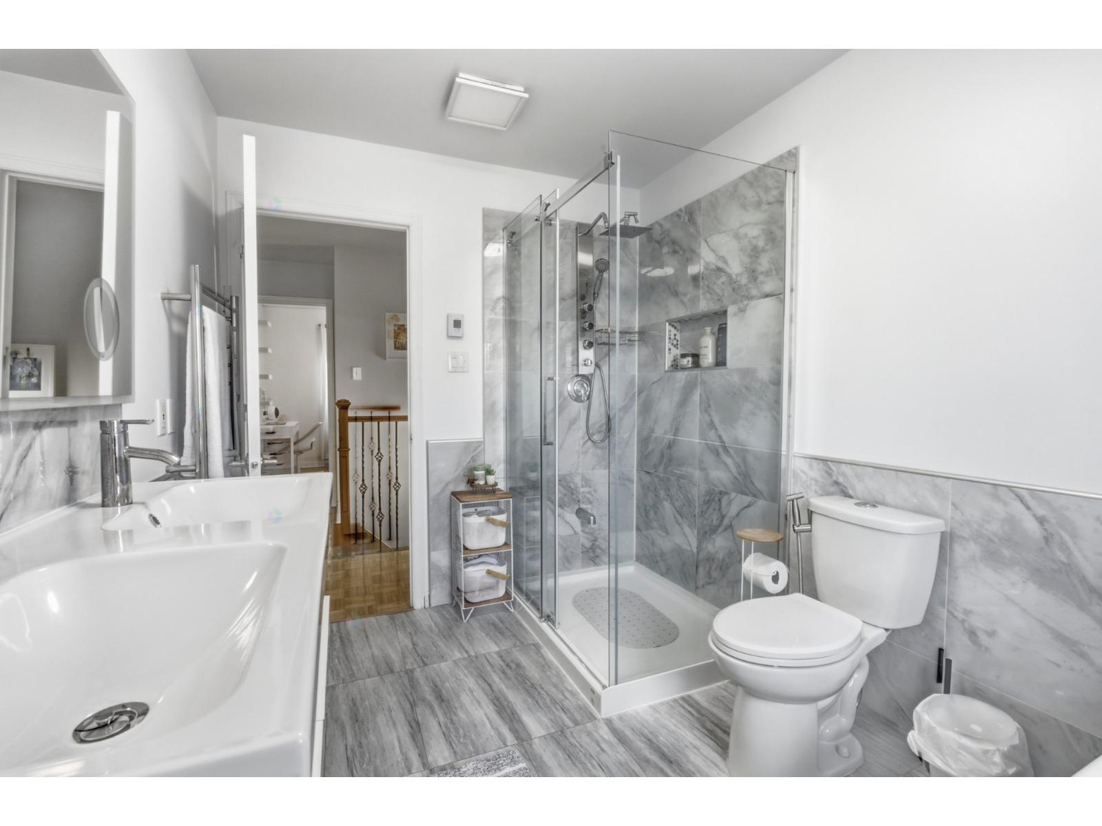 86 Rue Des Émeraudes Property Photo 22