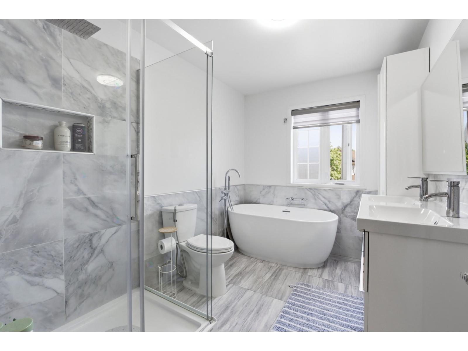 86 Rue Des Émeraudes Property Photo 23