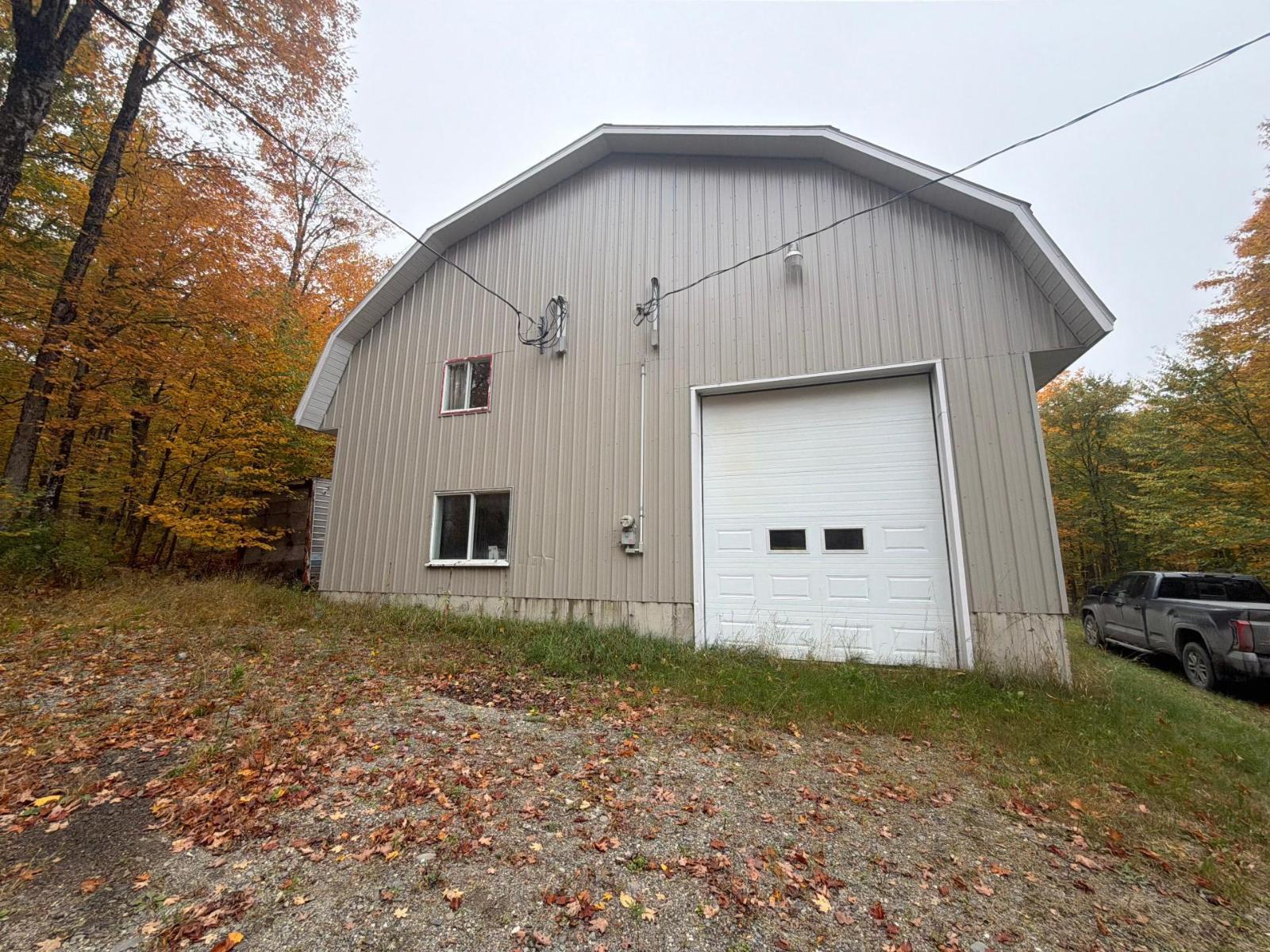 305 Ch. St-léon Property Photo 44