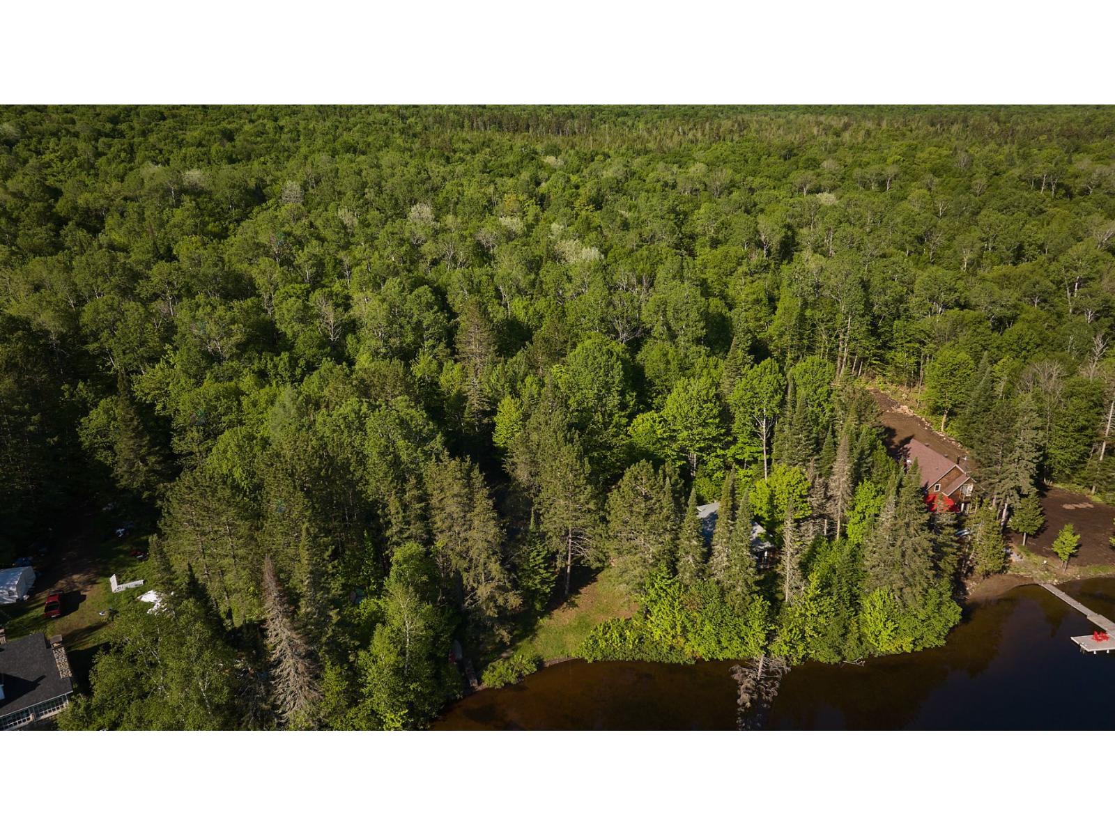 901-903 Ch. Du Lac-baribeau Property Photo 5