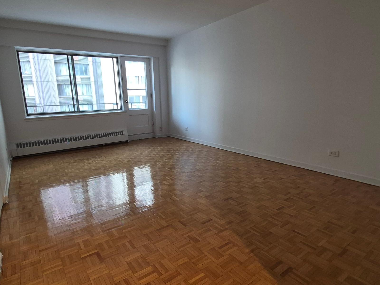 2300 Rue St-mathieu Property Photo 2