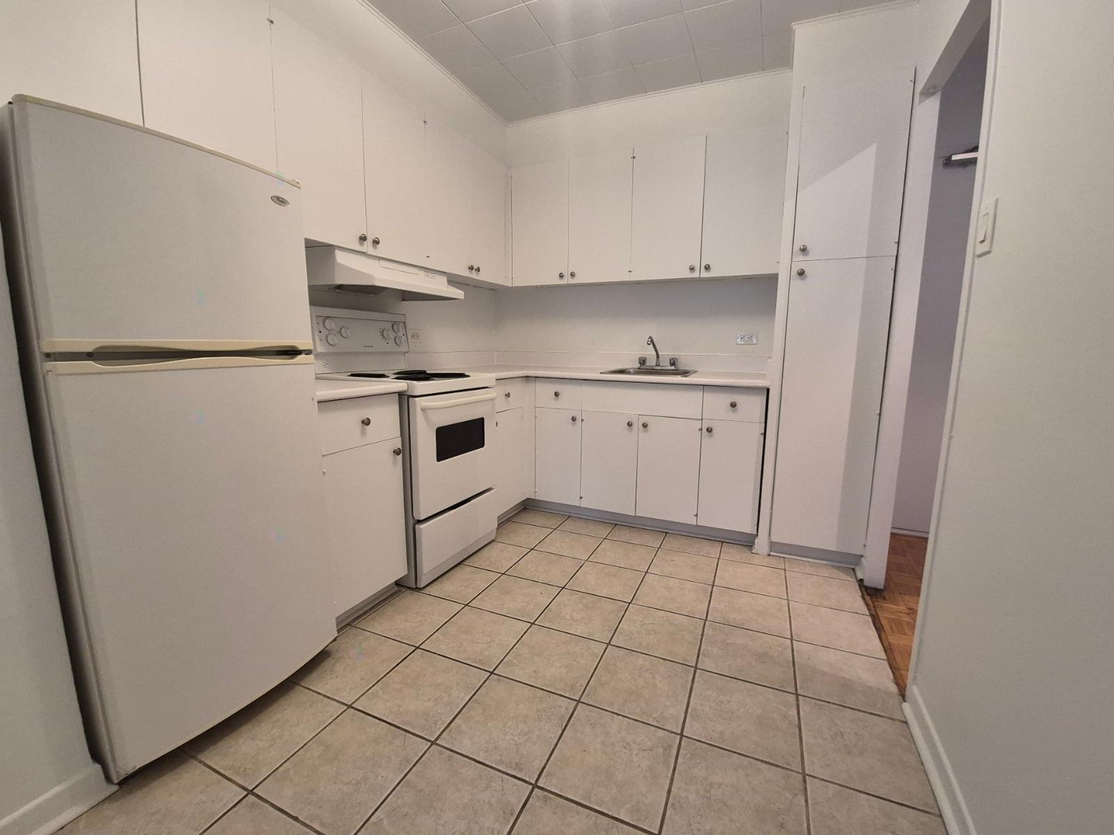 2300 Rue St-mathieu Property Photo 4