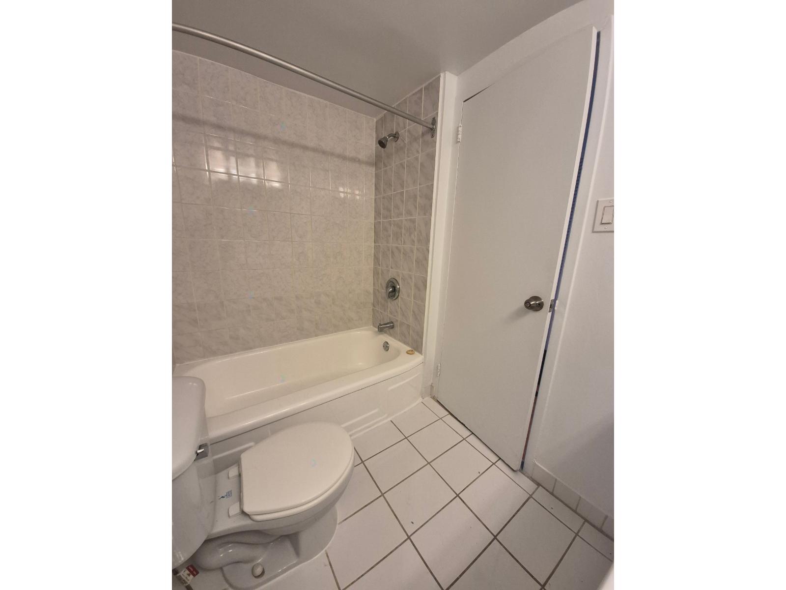 2300 Rue St-mathieu Property Photo 8