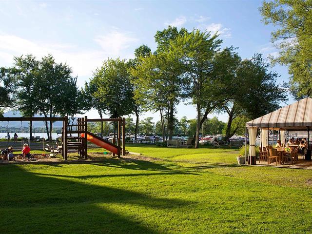 261 Rue Merry S., #d-101 Property Photo 23