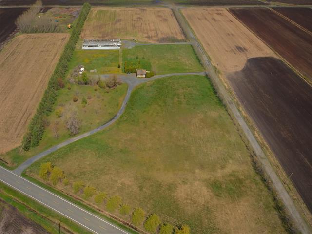 555 Rg Casimir Property Photo 5