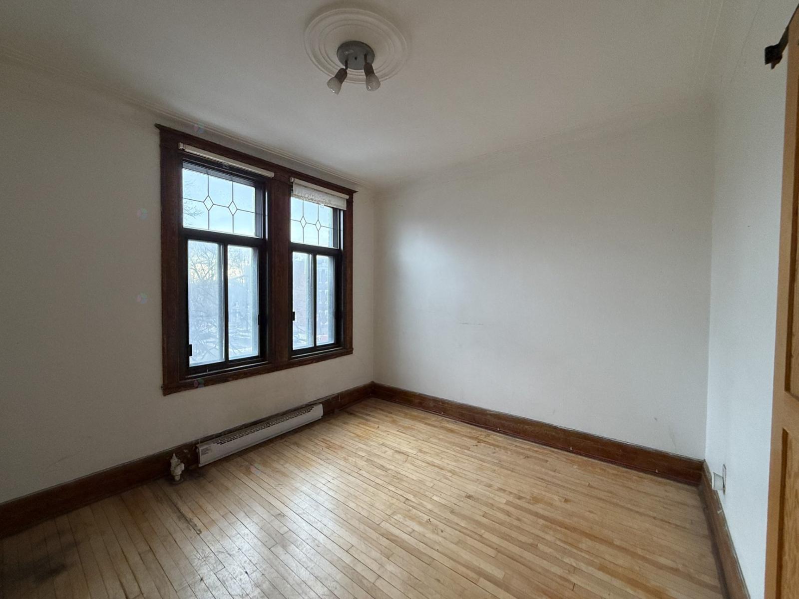 1653-1659 Boul. St-joseph E. Property Photo 18