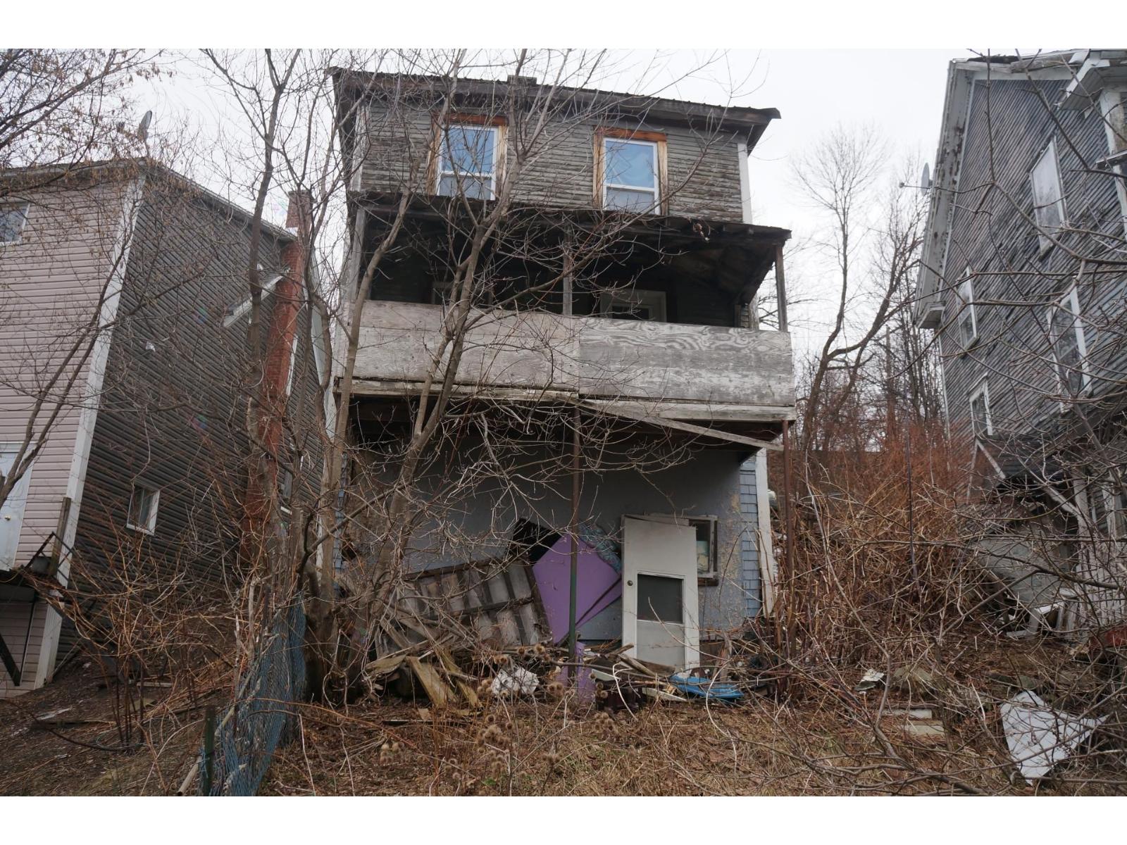 3 Rue Riverside Property Photo 3