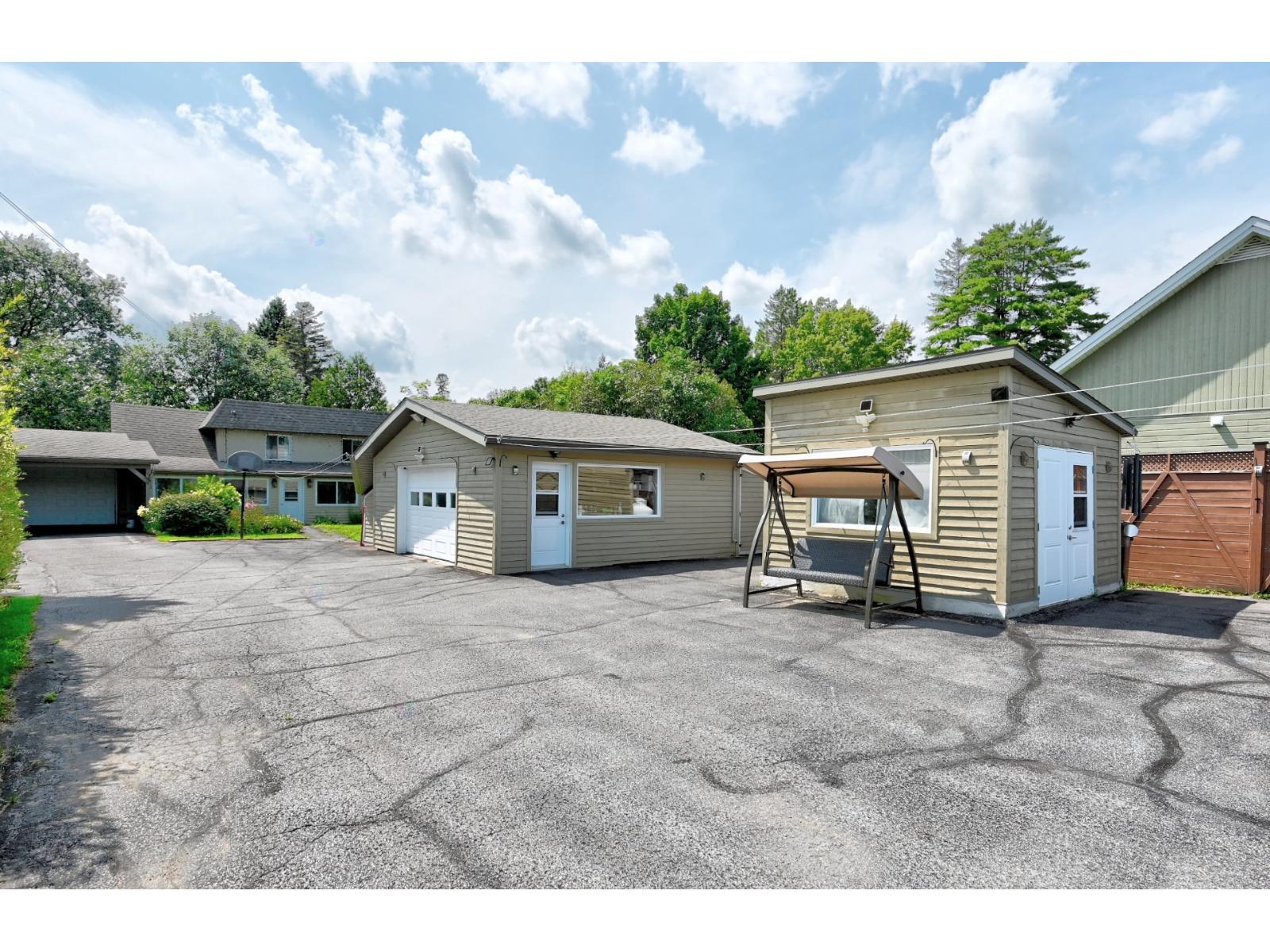 3495-3497 Rue Queen Property Photo 5