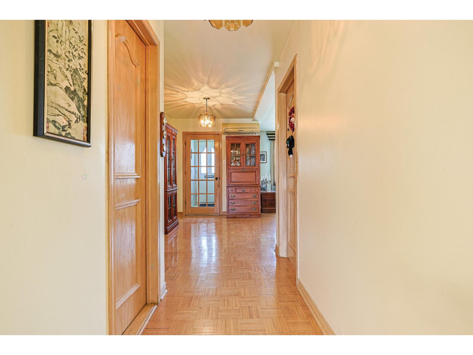 2026 Rue Hébert Property Photo 8