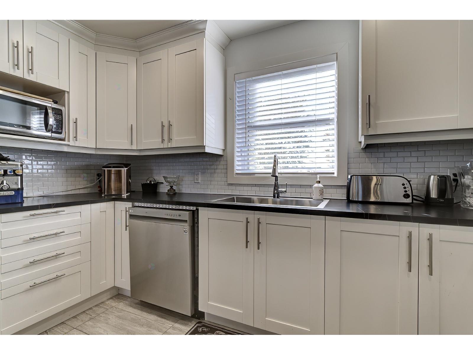 187 Rg Touchette Property Photo 7