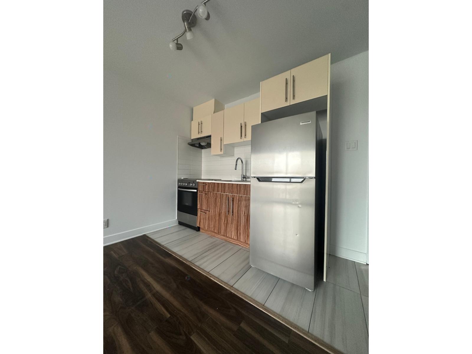 2225 Rue Gold Property Photo 13
