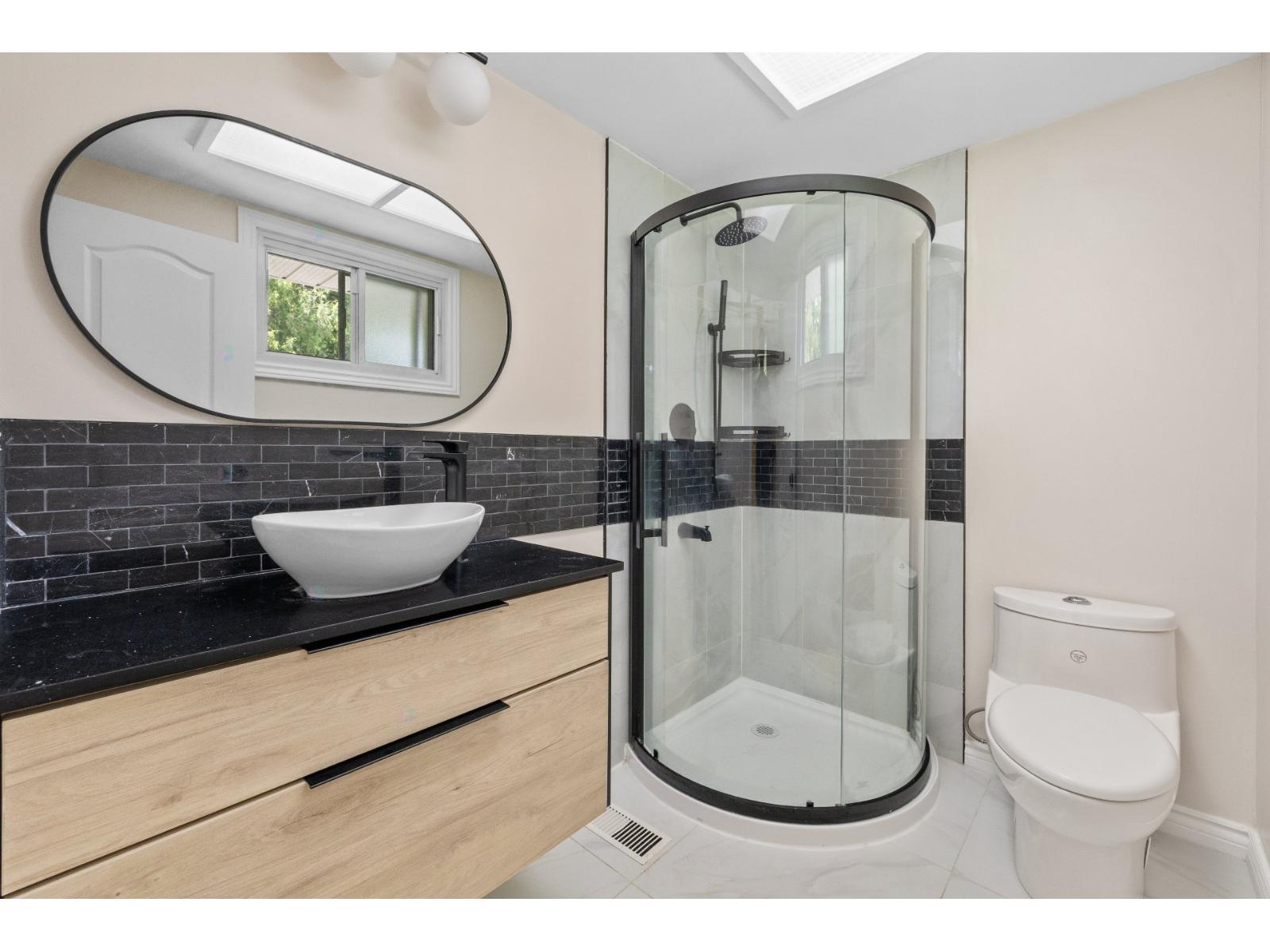 37 Rue Davignon Property Photo 17