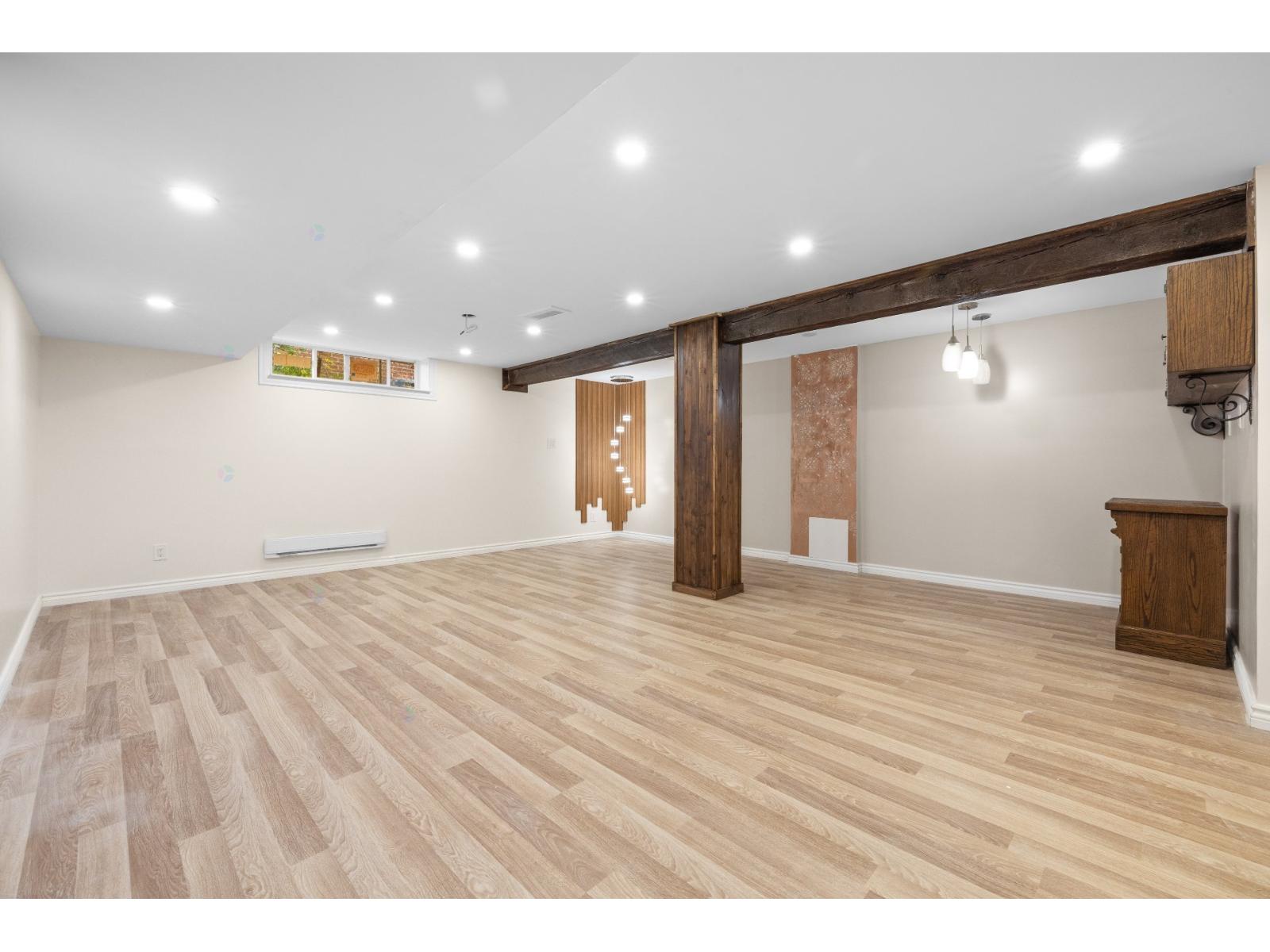 37 Rue Davignon Property Photo 24