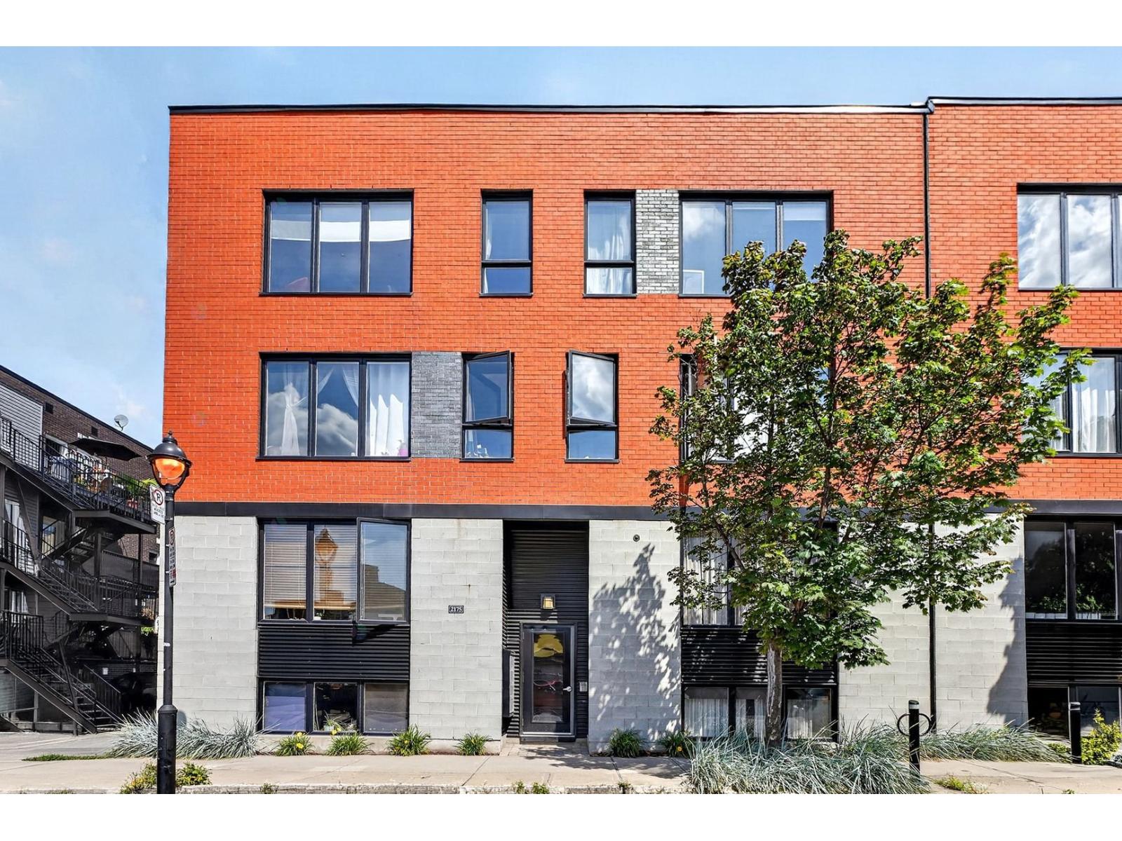2175 Av. Charlemagne, #2 Property Photo 1
