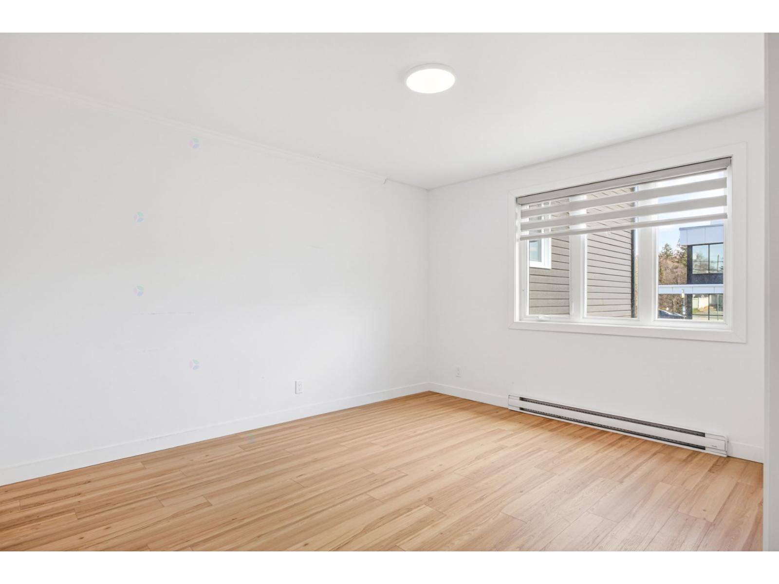 1143z-1149z Boul. Pie-xi S. Property Photo 16