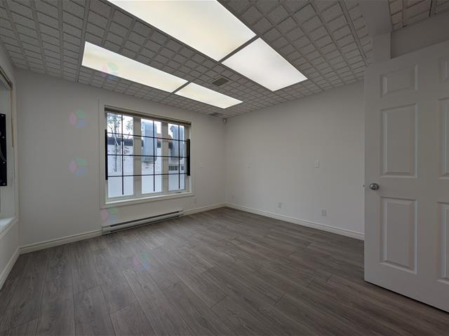 2445 Av. Ste-anne Property Photo 10