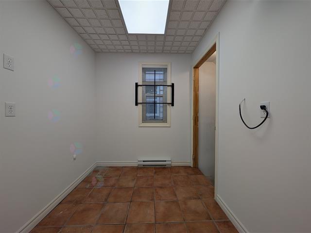 2445 Av. Ste-anne Property Photo 15
