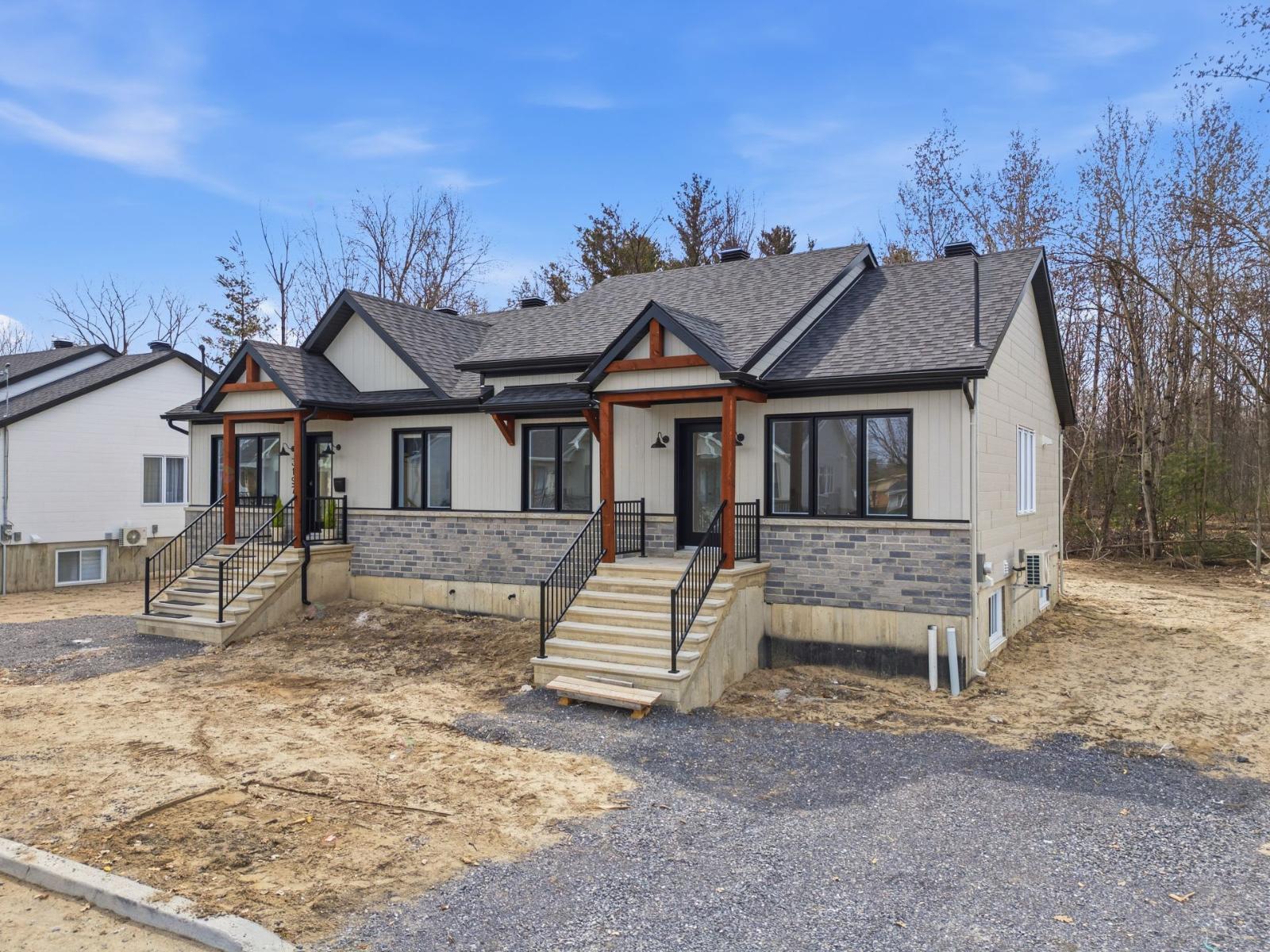 3194 Rue Lamarche Property Photo 2