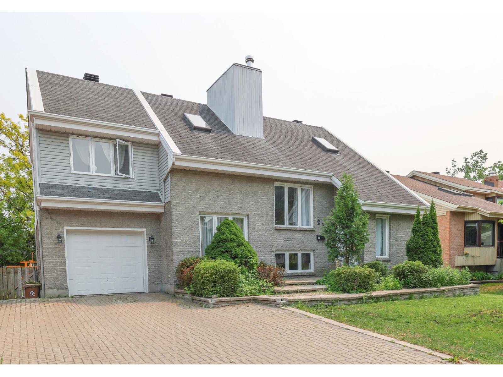 24 Rue Dufferin Property Photo 1