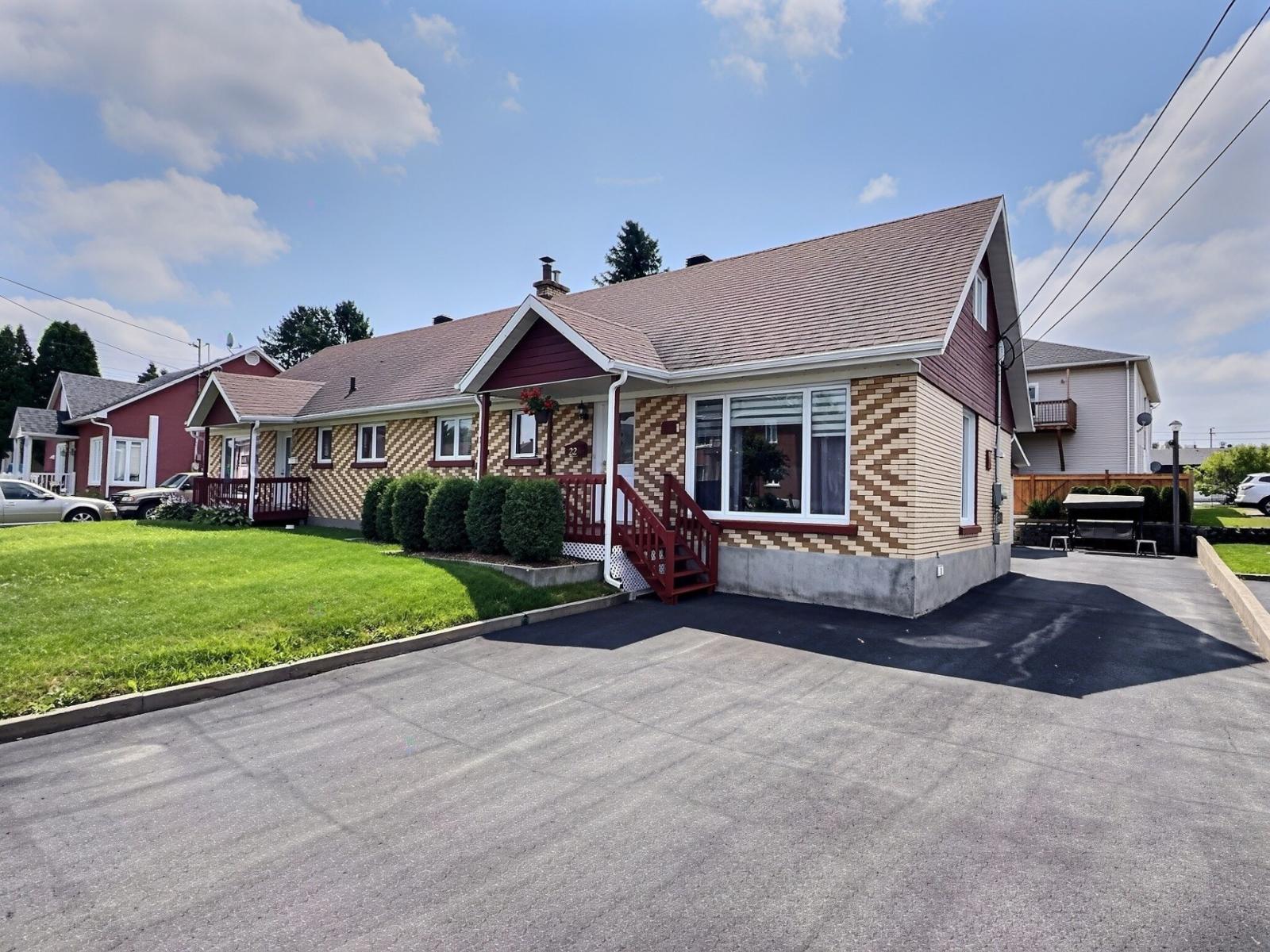 22 Rue Boulanger E. Property Photo 1